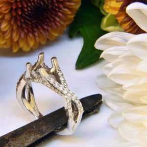 White Gold Diamond Engagement Ring Semi-Mount with Diamond Melee Infinity-Shaped Helix and Euroshank
