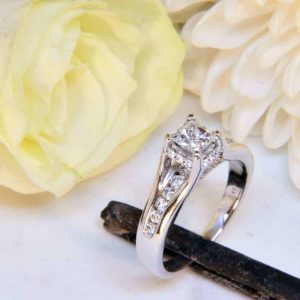 White Gold Princess Diamond Engagement Ring with Diamond Melee