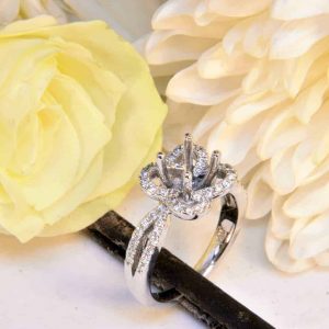 White Gold Diamond Engagement Ring Semi-Mount with Diamond Flower Halo