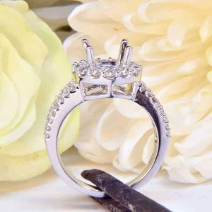 White Gold Diamond Engagement Ring Semi-Mount with Diamond Halo