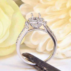 White Gold Diamond Engagement Ring Semi-Mount with Diamond Halo