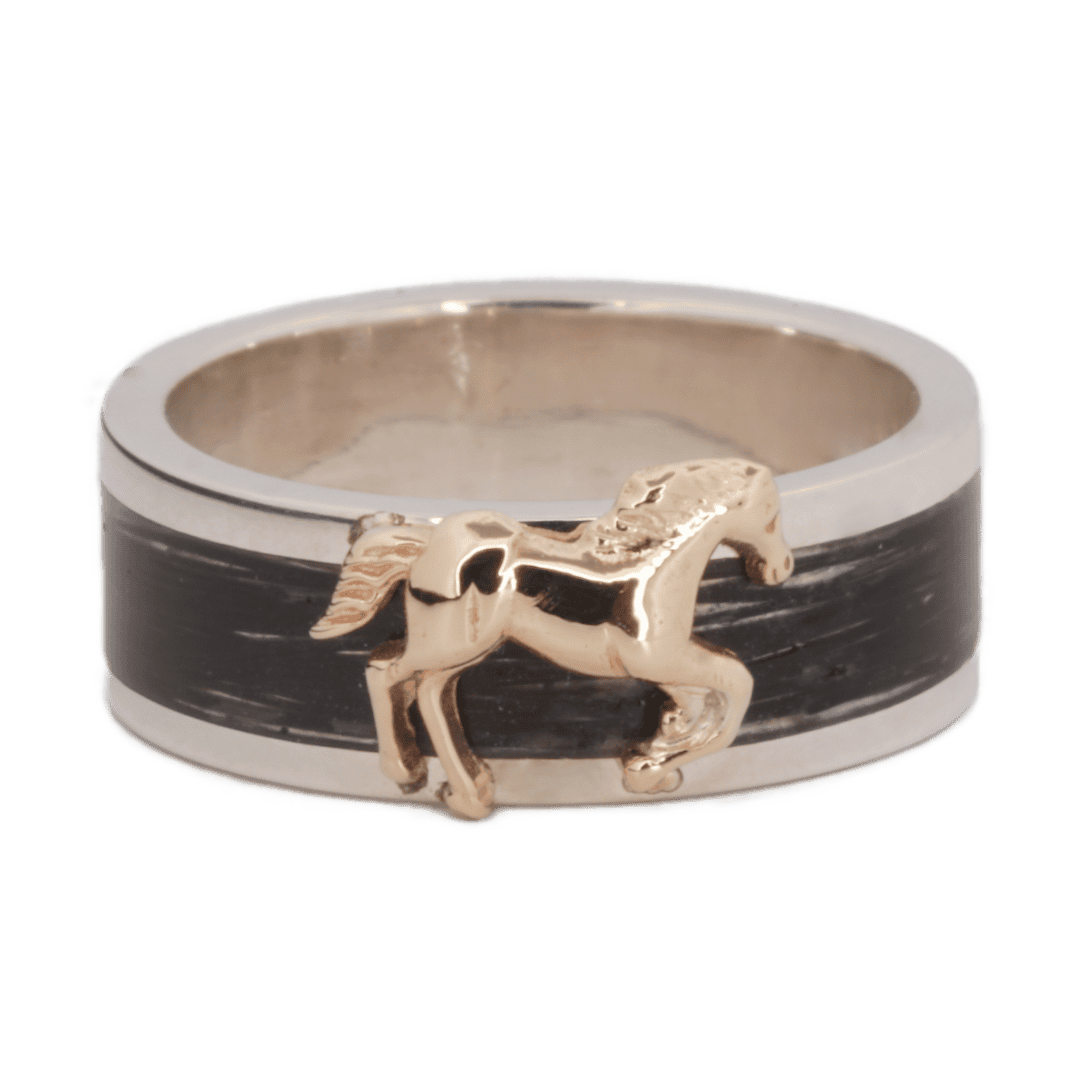 Silver horse hair ring with yellow gold horse