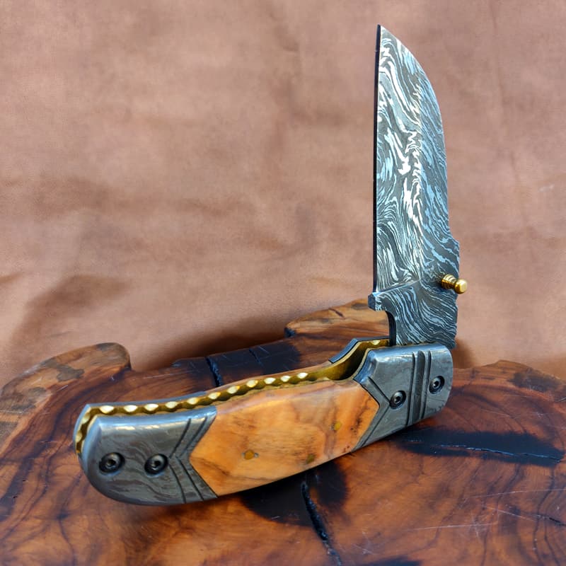 Knife Olive Wood Pocket Knife Set Damascus Pocket knife for men