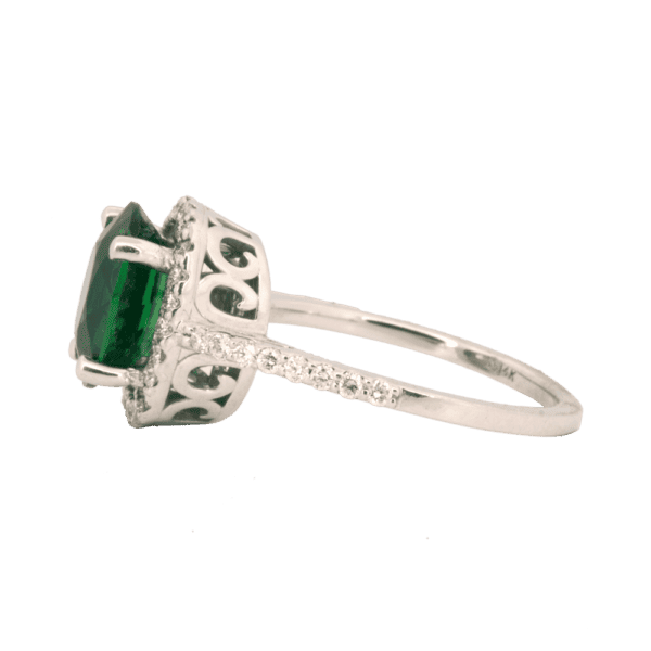 14K WG +Oval Tsavorite + Diam Halo+Diam Band 14K WG +Oval Tsavorite + Diam Halo+Diam Band