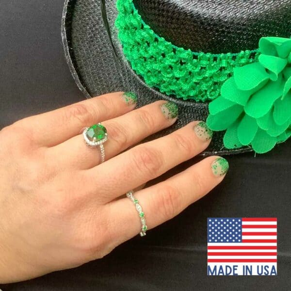 14K White Gold Tsavorite and Diamond Ring 14K White Gold Tsavorite and Diamond Ring